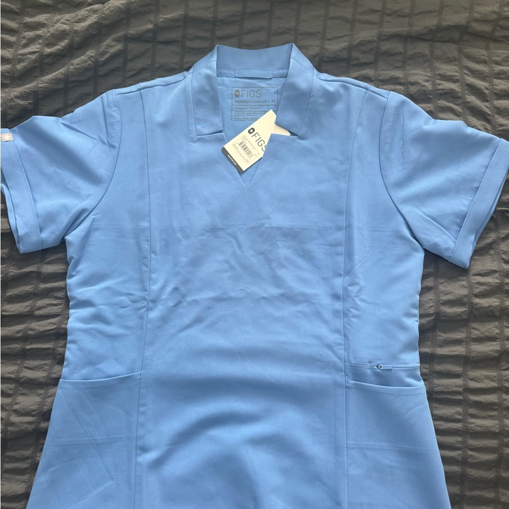 FIGS Inala Ceil Blue V-Neck Scrub Top